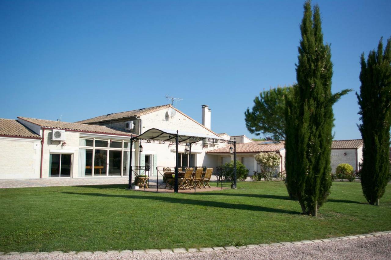 Domaine Du Clos Pallacien Paillé Eksteriør billede